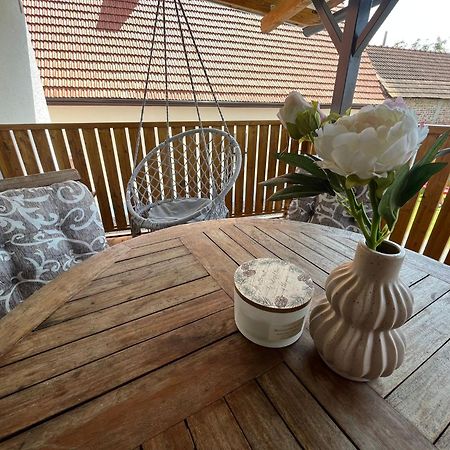 Apartman Mara Mala Subotica Eksteriør billede